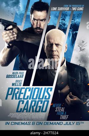 DATE DE SORTIE: Avril 22 2016 TITRE: Precious Cargo STUDIO: Lionsgate DIRECTOR: Max Adams PLOT: Un boss de crime essaie de faire avec le butin qui appartient à un autre voleur.AVEC : Bruce Willis, Mark-Paul Gosselaar, Claire Forlani affiche art (Credit image: © Lionsgate/Entertainment Pictures) Banque D'Images