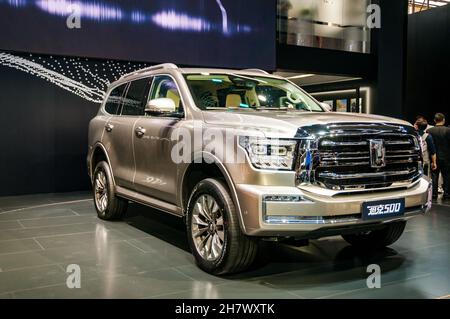 Le Tank 500 un grand SUV de la Grande Muraille vu en exposition au salon de l'auto de Guangzhou 2021, province de Guangdong, Chine. Banque D'Images