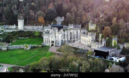 Château de Gwrych près d'Abergele dans Conwy County Borough, au nord du pays de Galles, qui est utilisé pour la célèbre I'm a Celebrity...Sortez-moi d'ici !Date de la photo: Jeudi 25 novembre 2021. Banque D'Images