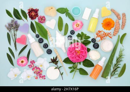 Herbes, fleurs, ingrédients et produits pour le soin naturel de la peau vegan avec des avantages anti-âge.Peut soulager le psoriasis, l'acné et les problèmes de peau d'eczéma. Banque D'Images