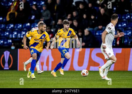 Broendby, Danemark.25 novembre 2021.Marko Divkovic (24) de Broendby SI vu pendant le match de l'UEFA Europa League entre Broendby IF et Lyon à Broendby Stadion à Broendby.(Crédit photo : Gonzales photo/Alamy Live News Banque D'Images