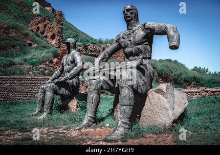 Monument aux défenseurs de la forteresse dans la ville de Gori.Shida Kartli, Géorgie. Banque D'Images