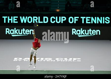 Turin, Italie.25 novembre 2021.Tennis - Davis Cup Groupe D qualification pour les quarts de finale Croatie contre Australie Pala Alpitour, Turin, Italie 25 novembre 2021 Borna Gojo de Croatie en action pendant son match contre Alexei Popyrin d'Australie (photo de Tonello Abozzi/Pacific Press) crédit: Pacific Press Media production Corp./Alay Live News Banque D'Images