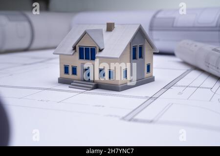 Modèle de construction et plans de construction de maisons immobilières Banque D'Images