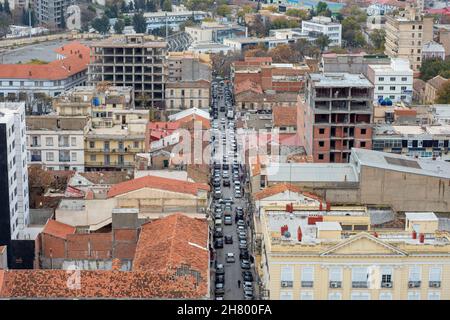 Vue panoramique sur le centre-ville de Setif depuis le centre commercial Park. Banque D'Images