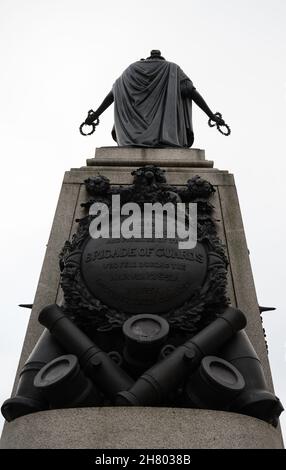 Détails du Guards Crimean War Memorial, un mémorial de guerre classé de Grade II, situé à Waterloo place, St. James's, Londres, Angleterre, Royaume-Uni Banque D'Images