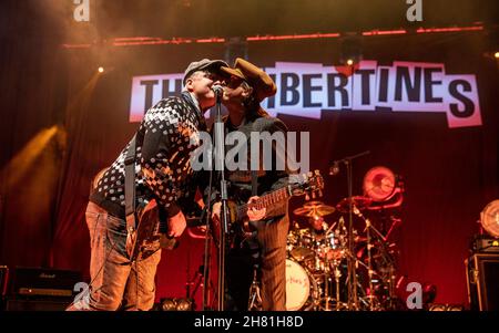 Bournemouth, Royaume-Uni.25 novembre 2021.The Libertines à l'O2 Academy, Bournemouth, Royaume-Uni.25 novembre 2021.Credit: Charlie Raven/Alamy Live News Credit: Charlie Raven/Alamy Live News Banque D'Images