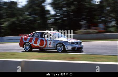 Derek Bell à l'Audi A4 à la course Speedvision World GT Challenge Road Atlanta Georgia USA 9/2000 Banque D'Images