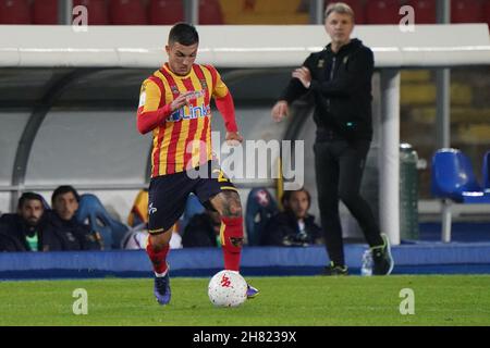 Lecce, Italie.26 novembre 2021.Gabriel Strefezza (US Lecce) pendant US Lecce vs Ternana Calcio, jeu de football italien série B à Lecce, Italie, novembre 26 2021 crédit: Independent photo Agency/Alay Live News Banque D'Images