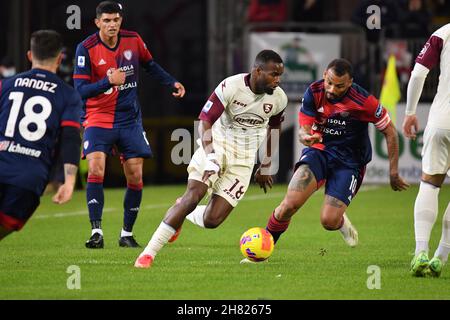 Cagliari, Italie.26 novembre 2021.Lassana Coulibaly de Salerntana pendant Cagliari Calcio vs US Salerntana, football italien série A match à Cagliari, Italie, novembre 26 2021 crédit: Agence de photo indépendante/Alamy Live News Banque D'Images