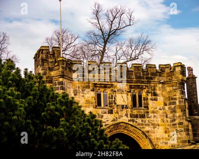 Whalley Abbey est une ancienne abbaye cistercienne de Whalley, dans le Lancashire, en Angleterre.Après la dissolution des monastères, l'abbaye fut en grande partie démolie Banque D'Images