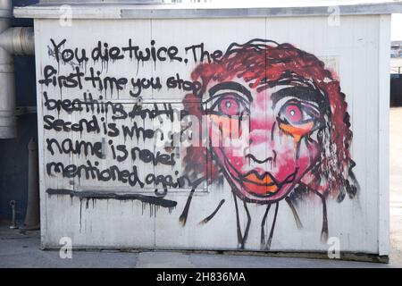 Graffiti dans la zone des abattoirs (Schlachthofviertel), Munich, Bavière, Allemagne. Banque D'Images