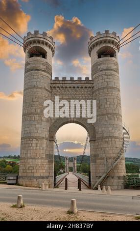 Deux beaux ponts de la Caille, France Banque D'Images