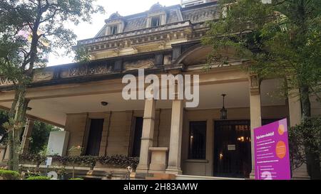 Casa das Rosas: Façade latérale.São Paulo, São Paulo, Brésil. Banque D'Images