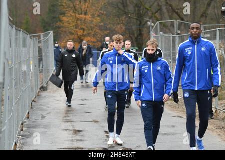 KSC besiegt Hannover 96 Zweite Liga, deuxième ligue Karlsruher SC Wildparkstadion BBBank Wildpark 27.Noveber2021 Banque D'Images