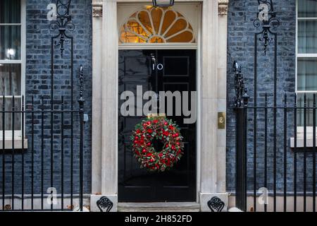 Londres, Angleterre, Royaume-Uni.27 novembre 2021.Downing Street est décoré avant Noël.(Image de crédit : © Tayfun Salci/ZUMA Press Wire) Banque D'Images