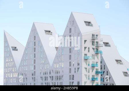 Aarhus, Danemark - 19 septembre 2013 : bâtiment iceberg à Aarhus.L'Iceberg est un immeuble d'appartements unique dans la zone portuaire appelée l'île d'Aarhus Banque D'Images