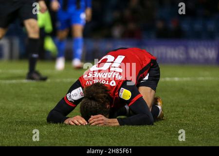 GILLINGHAM, GBR.27 NOV Marcus Harness de Portsmouth réagit à une occasion manquée lors du match Sky Bet League 1 entre Gillingham et Portsmouth au MEMS Priestfield Stadium, à Gillingham le samedi 27 novembre 2021.(Credit: Tom West | MI News) Credit: MI News & Sport /Alay Live News Banque D'Images