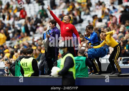 Les Wiggles jouent avant le match une des séries internationales amicales entre l'Australia Matilda et l'équipe nationale des femmes des États-Unis d'Amérique au Stadium Australia le 27 novembre 2021 à Sydney, en Australie. Banque D'Images