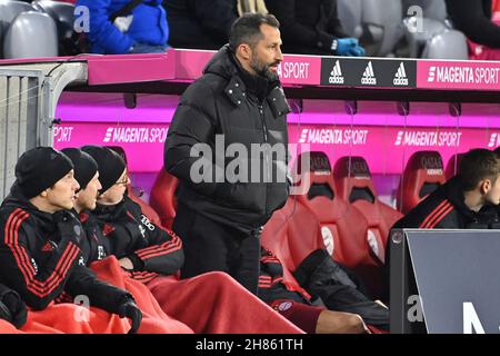 Munich, Allemagne.27 novembre 2021.Hasan SALIHAMIDZIC (Sports Director FC Bayern Munich), Soccer 1er Bundesliga saison 2021/2022, 13.matchday, matchday13.FC Bayern Munich-Arminia Bielefeld 1-0, le 27 novembre 2021, ALLIANZARENA Muenchen.Credit: dpa/Alay Live News Banque D'Images