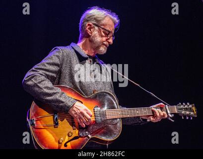 Londres, Royaume-Uni.27 novembre 2021.Billy Bragg termine sa tournée au Royaume-Uni au Roundhouse de Camden.Credit: ernesto rogata/Alay Live News Banque D'Images