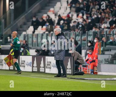 Entraîneur Gian Piero Gasperini d'Atalanta Calcio pendant le championnat italien Serie Un match de football entre Juventus FC et Atalanta BC le 27 novembre 2021 au stade Allianz de Turin, Italie - photo: Nderim Kacili/DPPI/LiveMedia Banque D'Images