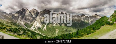 Paysage alpin.Photographié au centre de ski Schlick 2000, Stubai, Tyrol, Autriche en septembre Banque D'Images