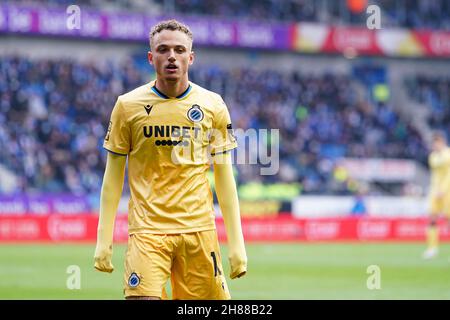 GENK, BELGIQUE - NOVEMBRE 28 : NOA Lang du Club Brugge lors du match Jupiler Pro League entre KRC Genk et Club Brugge à Cegeka Arena le 28 novembre 2021 à Genk, Belgique (photo de Joris Verwijst/Orange Pictures) Banque D'Images