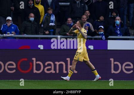 GENK, BELGIQUE - 28 NOVEMBRE : NOA Lang du Club Brugge célèbre le deuxième but de son côté de l'après-midi lors du match de Jupiler Pro League entre KRC Genk et Club Brugge à Cegeka Arena le 28 novembre 2021 à Genk, Belgique (photo de Joris Verwijst/Orange Pictures) Banque D'Images