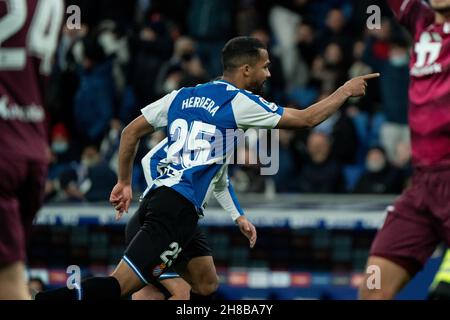 Cornella, Espagne.28 novembre 2021.Yangel Herrera d'Espanyol célèbre son but lors d'un match de football espagnol de première division entre le RCD Espanyol et Real Sociedad à Cornella, Espagne, 28 novembre 2021.Crédit : Joan Gosa/Xinhua/Alay Live News Banque D'Images