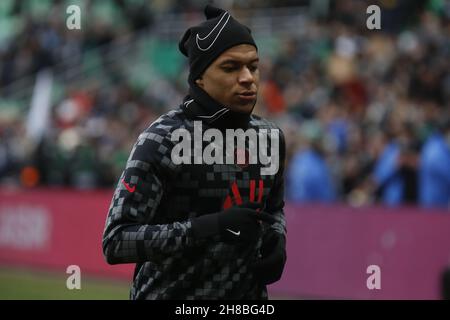 Kylian MBAPPE de Paris lors du championnat français Ligue 1 match de football entre SAINT-Etienne et Paris Saint-Germain le 28 novembre 2021 au stade Geoffroy Guichard à Saint-Etienne, France - photo: Romain Biard/DPPI/LiveMedia Banque D'Images