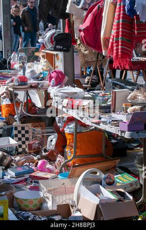 Le marché aux puces dans les ruelles de Jaffa, Tel Aviv, Israël Banque D'Images