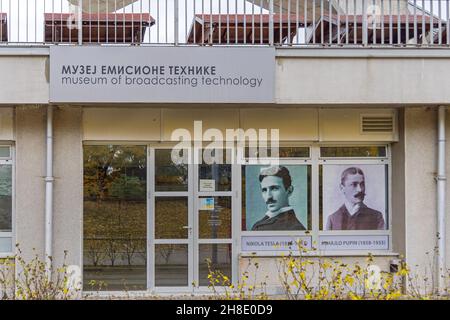 Belgrade, Serbie - 23 octobre 2021 : Musée de la technologie de la radiodiffusion à la Tour Avala de montagne. Banque D'Images