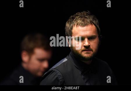 Liam Highfield pendant son match contre Ben Woollaston pendant le septième jour du Championnat du Royaume-Uni de Cazoo au Barbican de York.Date de la photo: Lundi 29 novembre 2021. Banque D'Images