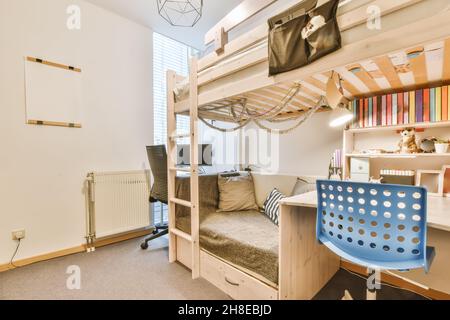 Décoration intérieure de luxe d'une chambre moderne pour enfants Banque D'Images