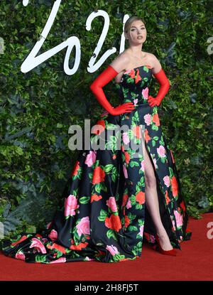 Londres, Royaume-Uni.29 novembre 2021.Elsa Hosk arrive aux Fashion Awards 2021, Royal Albert Hall, Londres.Crédit : Doug Peters/EMPICS/Alamy Live News Banque D'Images