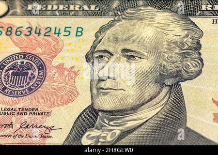 Gros plan sur une facture de 10 dollars américains.Portrait d'Alexander Hamilton sur le billet de banque de dix US dollars. Banque D'Images