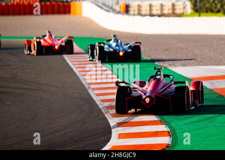 27 Dennis Jake (gbr), Avalanche Andretti Formula E, BMW IFE.21, action pendant les essais pré-saison du Championnat du monde de Formule E 2021-22 de la FIA, sur le circuit Ricardo Tormo du 28 novembre au 2 décembre 2021 à Valence, Espagne - photo: Joao Filipe/DPPI/LiveMedia Banque D'Images