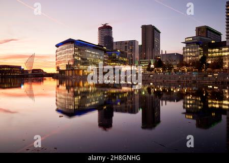 Salford Quays manchester Ship Canal, North Bay, MediaCityUK Waterfront BBC Quay House, dock10 Studio, Piazza Banque D'Images