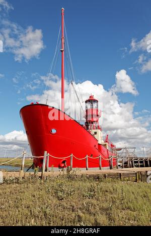 Bateau léger à Tollesbury, Essex, Angleterre. Banque D'Images