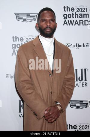 New York, NY, États-Unis.29 novembre 2021.Calvin Leon Smith au Gotham Awards 2021 le 29 novembre 2021 à Cipriani Wall Street à New York.Crédit : RW/Media Punch/Alamy Live News Banque D'Images