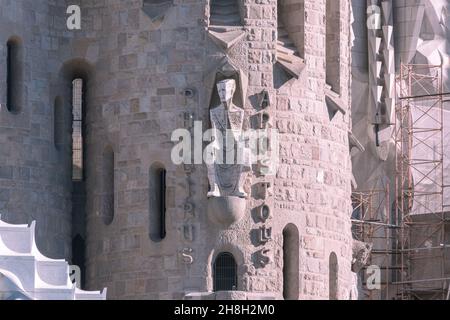 BARCELONE, ESPAGNE - 29 novembre 2021 : statue de Philipus Apostolus dans la famille sainte de Barcelone, Sapin, 29 novembre 2021. Banque D'Images