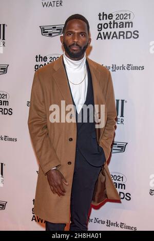 NEW YORK, NEW YORK - NOVEMBRE 29 : Calvin Leon Smith assiste aux Gotham Awards 2021 remis par le Gotham film & Media Institute à Cipriani Wall Street le 29 novembre 2021 à New York. Banque D'Images