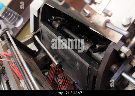 Machine industrielle dans la fabrication de l'impression. Banque D'Images