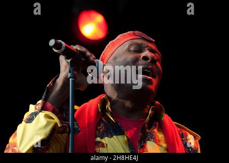 stockholm suède - 1 - 2012 août - le chanteur jamaïcain de reggae jimmy Cliff au parc d'attractions Grona Lunds dans la ville de stockholm - suède Banque D'Images