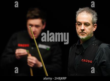 Anthony Hamilton lors de son match contre Ricky Walden le huitième jour du Championnat du Royaume-Uni de Cazoo au Barbican de York.Date de la photo: Mardi 30 novembre 2021. Banque D'Images