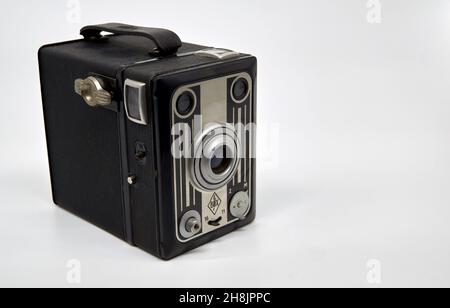 Appareil photo de boîte vintage fabriqué en Allemagne.Cet appareil photo est fabriqué entre 1948 et 51. Banque D'Images