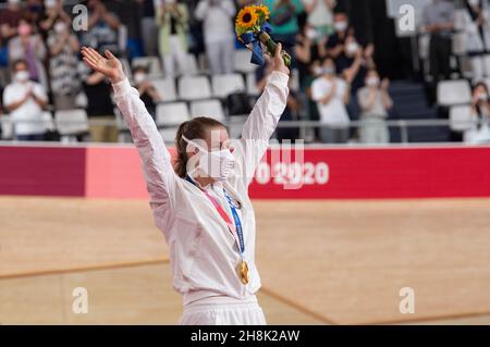 Jennifer Valente, des États-Unis, médaillée d’or à l’Omnium féminin aux Jeux Olympiques de Tokyo en 2020 Banque D'Images