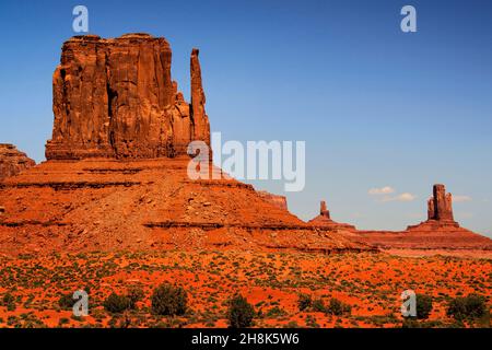 West Mitten Butte, Monument Valley, plateau du Colorado, Arizona-Utah Banque D'Images