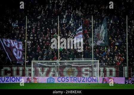 Reggio Calabria, Italie.30 novembre 2021.Fans de Reggina pendant Reggina 1914 vs Ascoli Calcio, football italien Serie B match à Reggio Calabria, Italie, novembre 30 2021 crédit: Agence de photo indépendante/Alamy Live News Banque D'Images